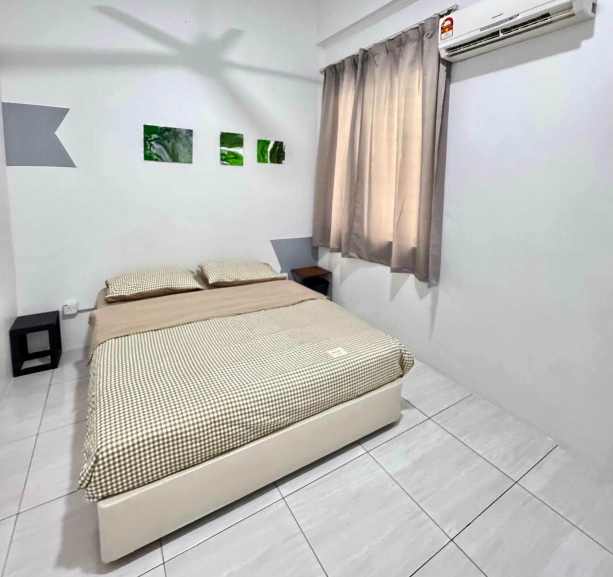 Full Moon Apartment Kuah Buitenkant foto
